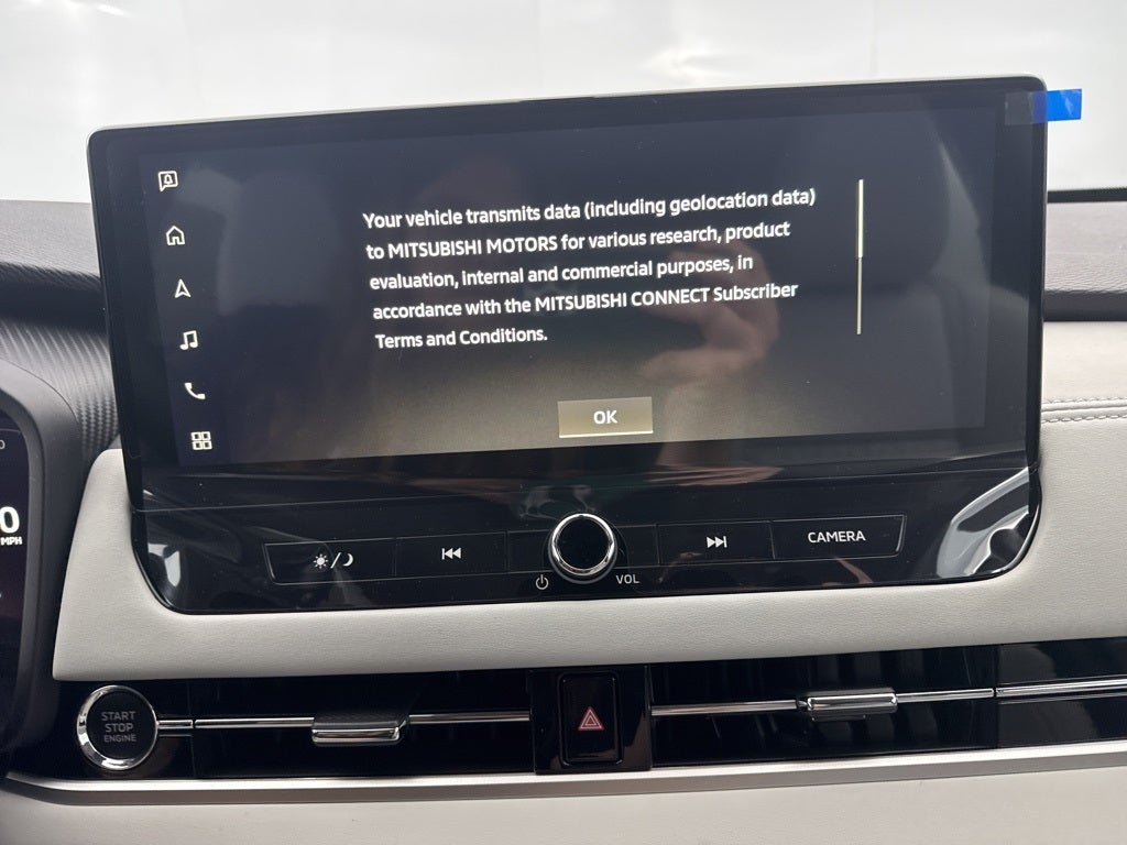 2025 Mitsubishi Outlander SEL