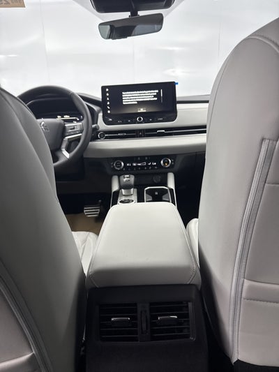 2025 Mitsubishi Outlander SEL