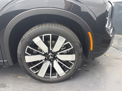 2025 Mitsubishi Outlander SEL