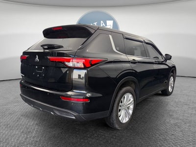 2023 Mitsubishi Outlander ES