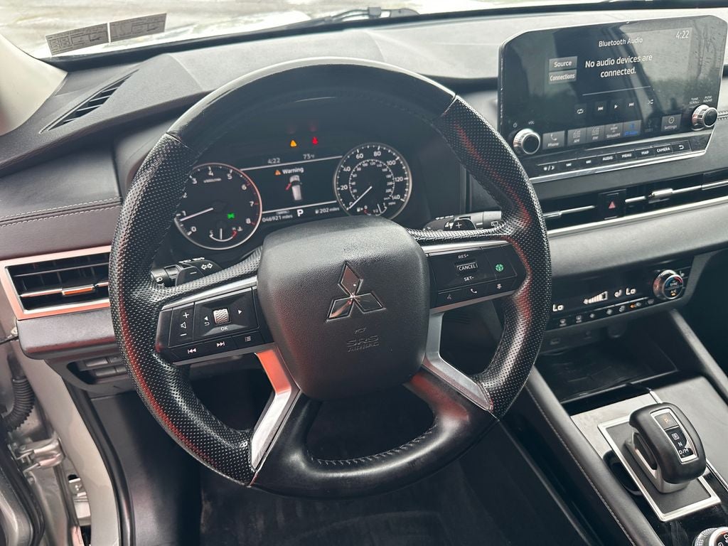 2022 Mitsubishi Outlander SE