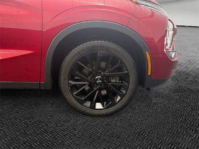 2022 Mitsubishi Outlander Black Edition