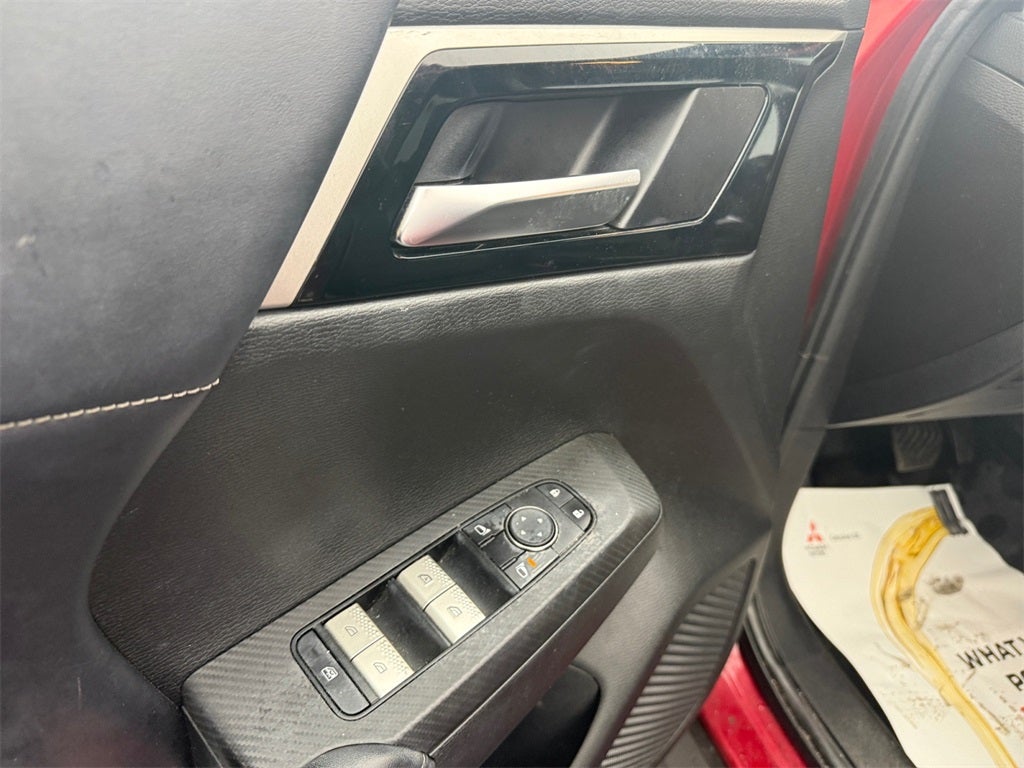 2022 Mitsubishi Outlander Black Edition