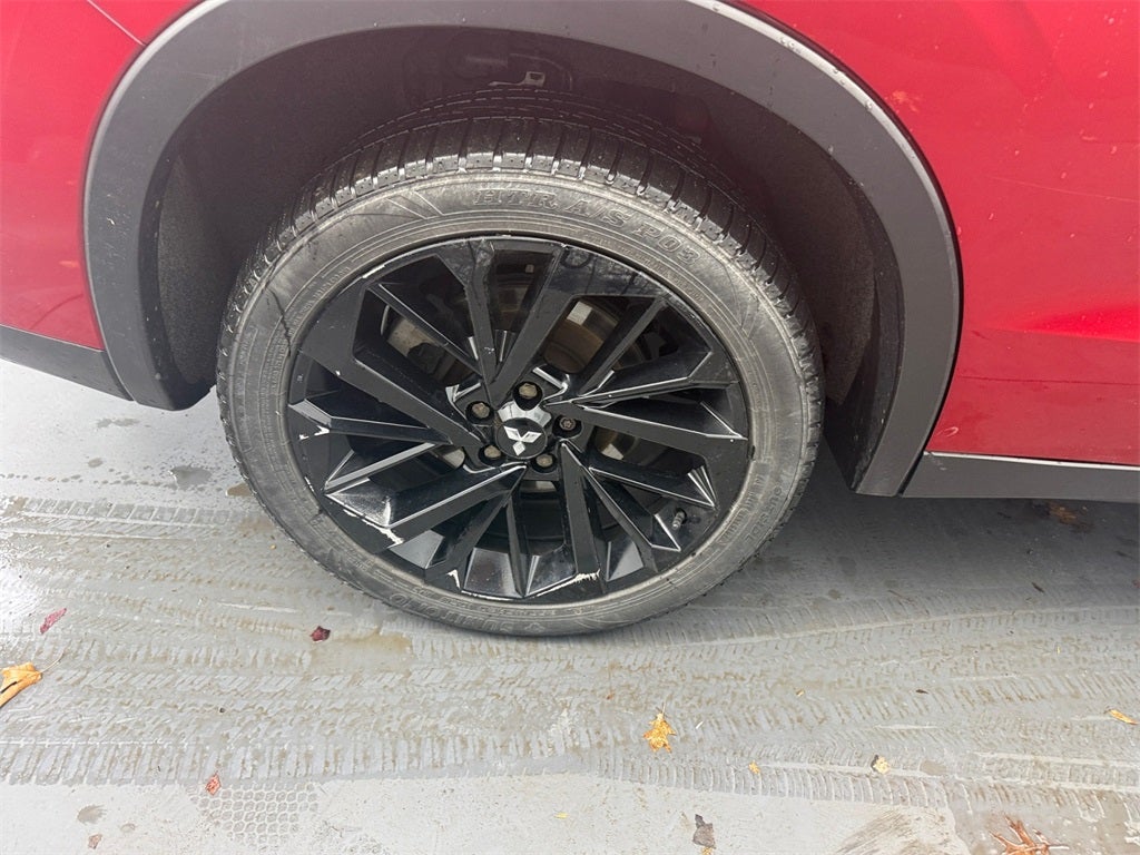 2022 Mitsubishi Outlander Black Edition