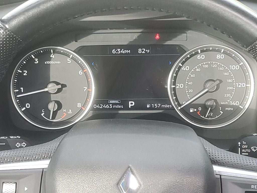 2022 Mitsubishi Outlander Base