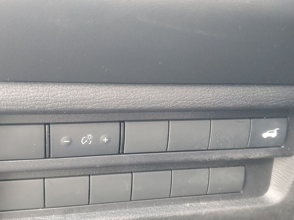 2022 Mitsubishi Outlander Base