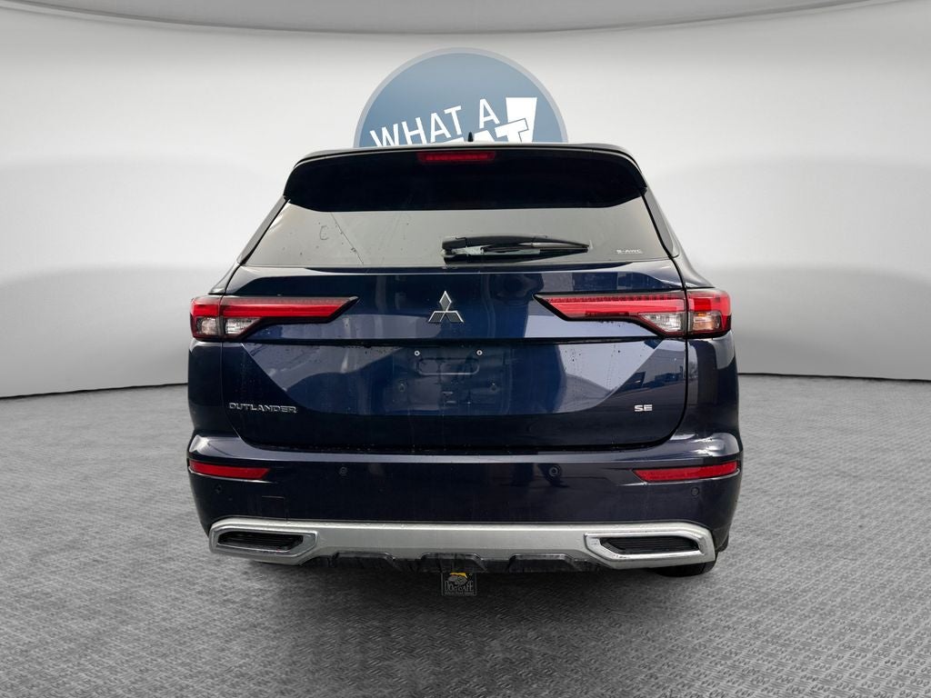 2022 Mitsubishi Outlander SE