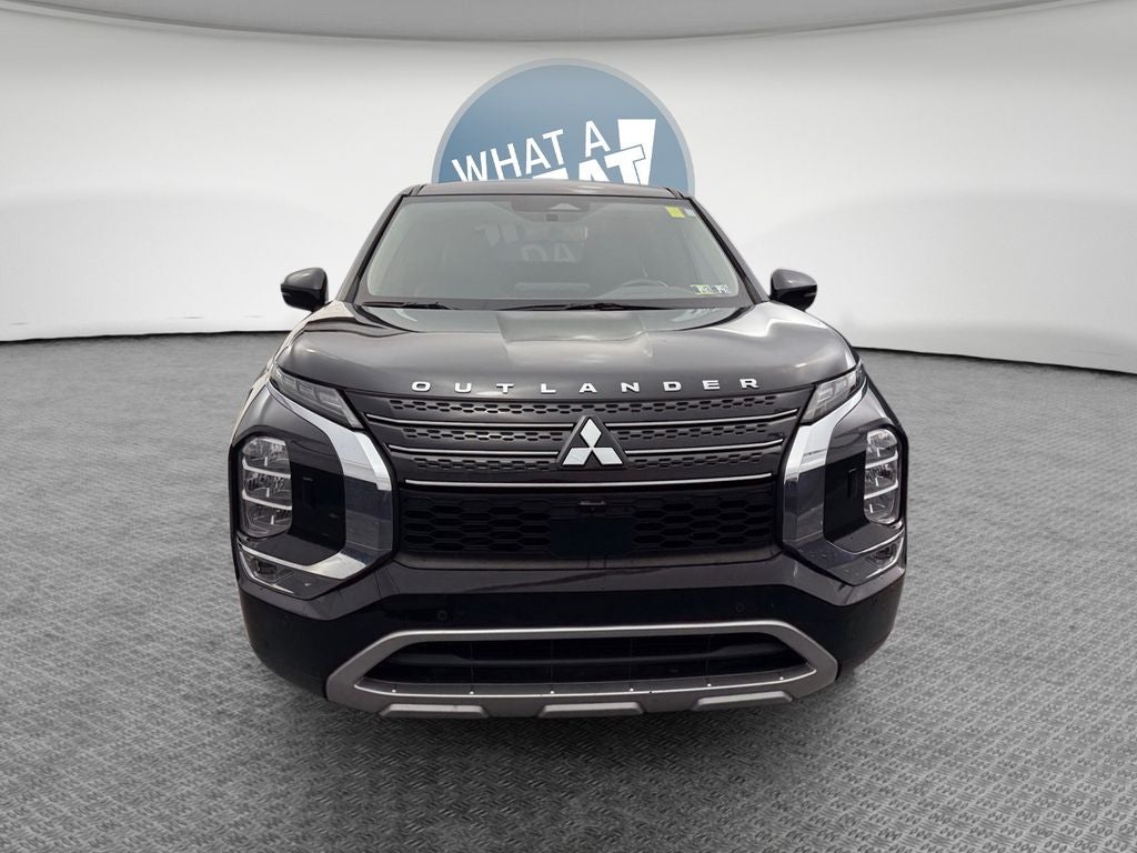 2023 Mitsubishi Outlander SE