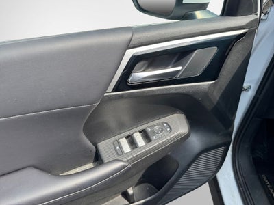 2022 Mitsubishi Outlander Base