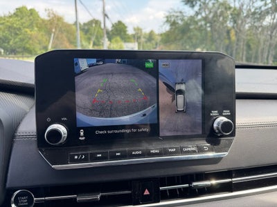 2022 Mitsubishi Outlander Base
