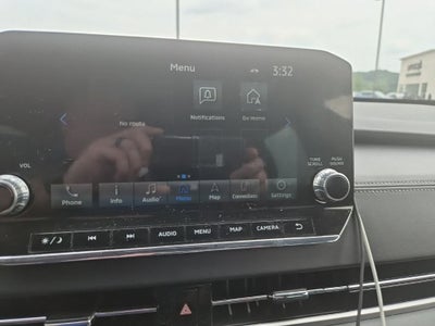 2022 Mitsubishi Outlander Base