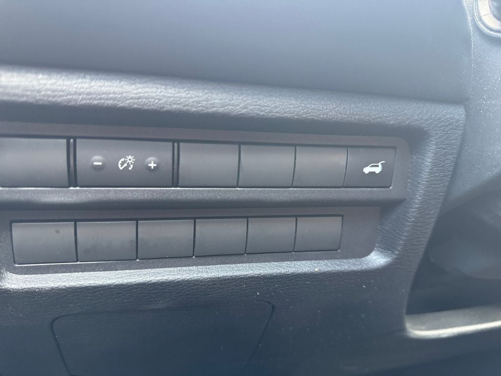 2022 Mitsubishi Outlander Base