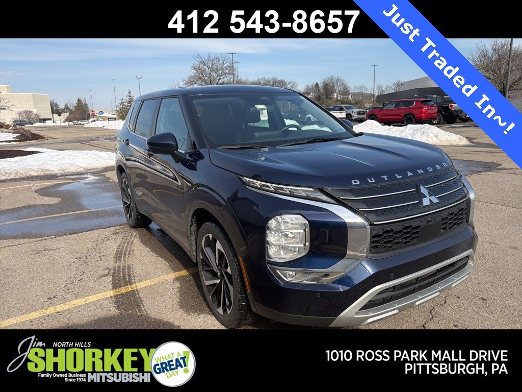 2022 Mitsubishi Outlander SE
