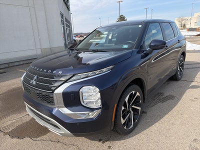 2022 Mitsubishi Outlander SE