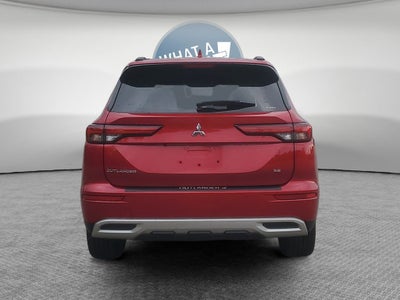 2023 Mitsubishi Outlander SE