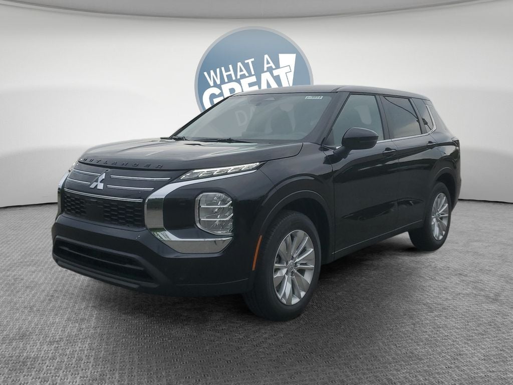 2026 Mitsubishi Outlander ES