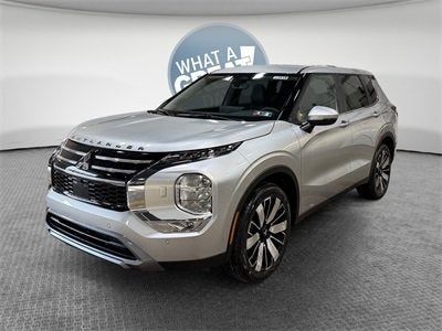 2026 Mitsubishi Outlander ES