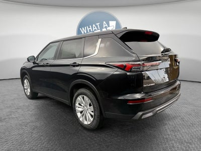 2026 Mitsubishi Outlander ES