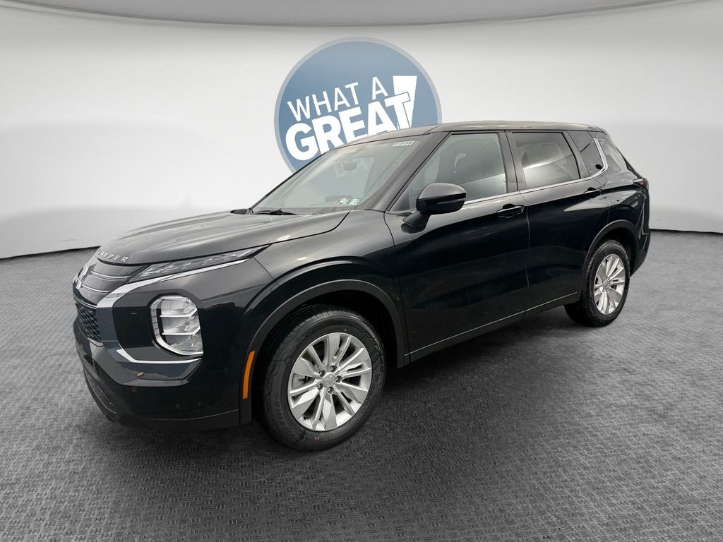 2026 Mitsubishi Outlander ES