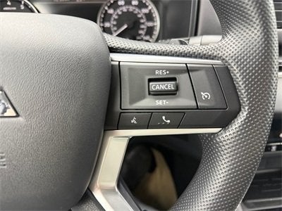 2026 Mitsubishi Outlander ES