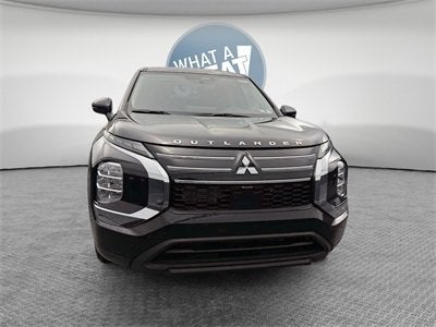 2026 Mitsubishi Outlander ES