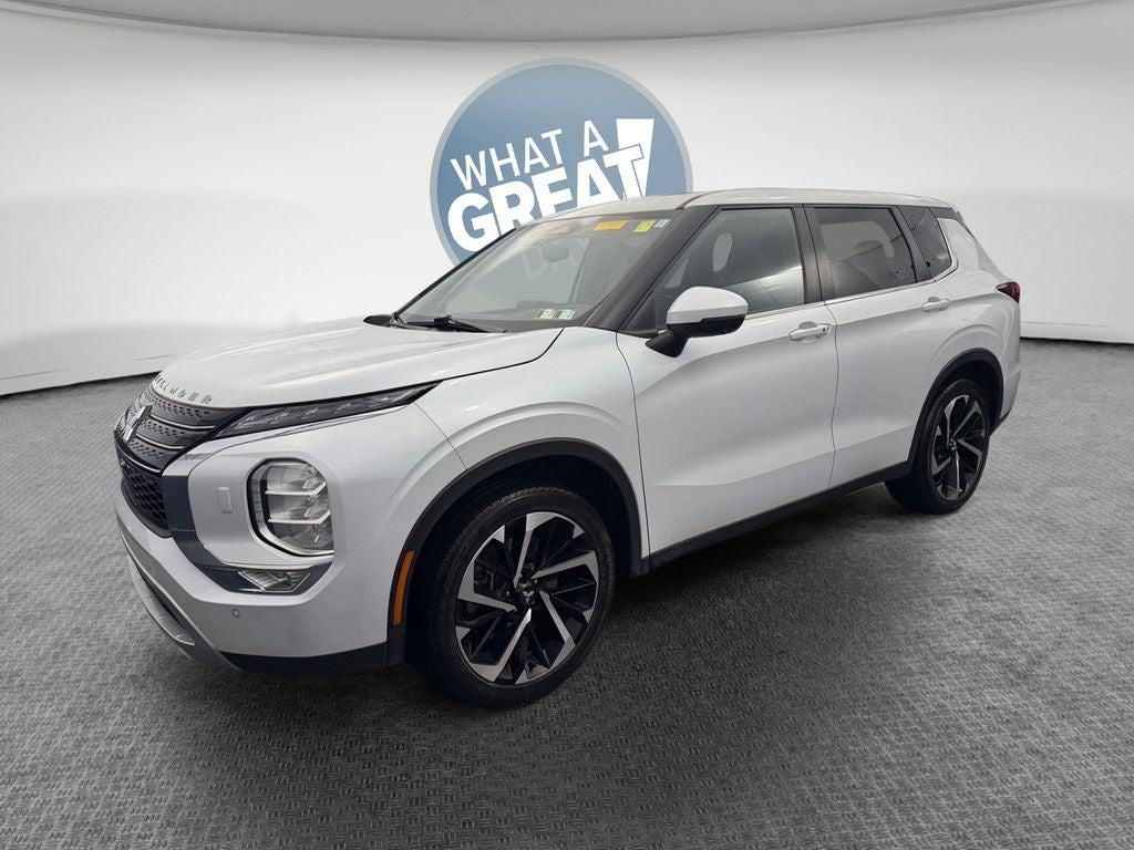 2024 Mitsubishi Outlander SE