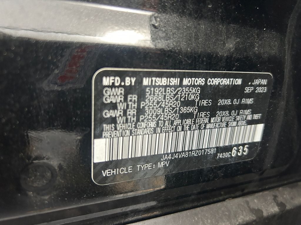 2024 Mitsubishi Outlander SE