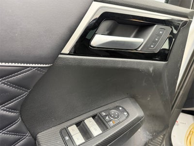 2023 Mitsubishi Outlander SEL Black Edition