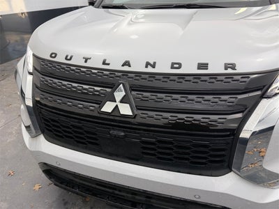 2023 Mitsubishi Outlander SEL Black Edition