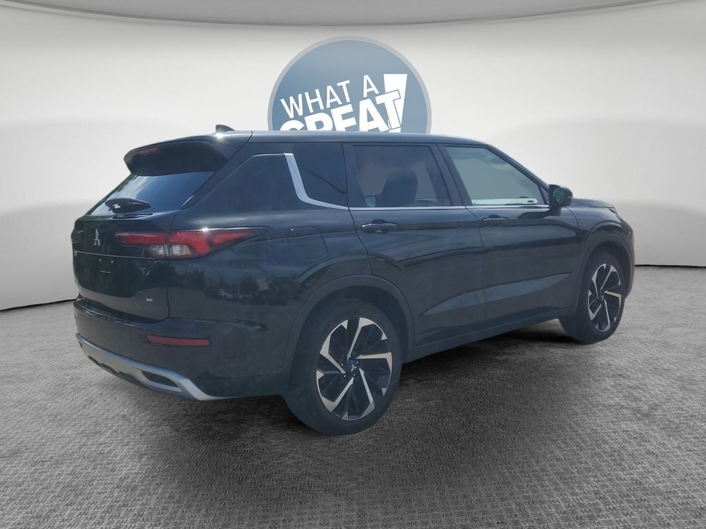 2024 Mitsubishi Outlander SE