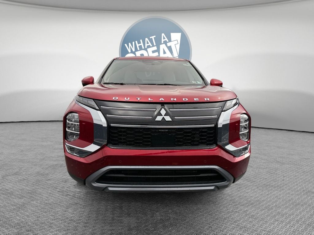 2025 Mitsubishi Outlander SE