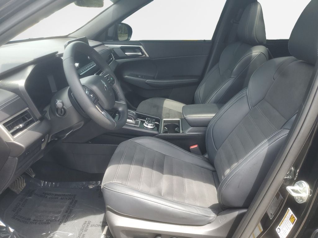 2024 Mitsubishi Outlander SE Black Edition