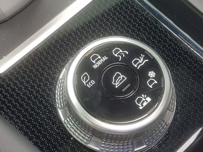 2024 Mitsubishi Outlander SE Black Edition