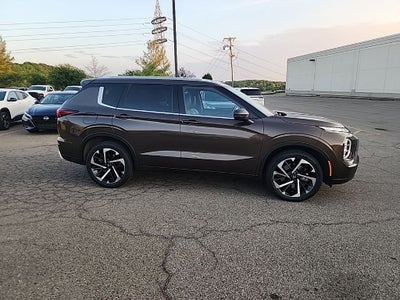 2022 Mitsubishi Outlander SEL