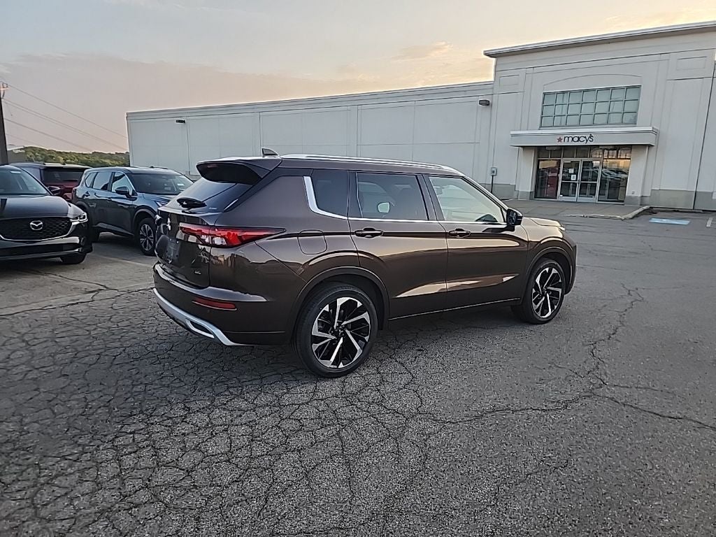2022 Mitsubishi Outlander SEL