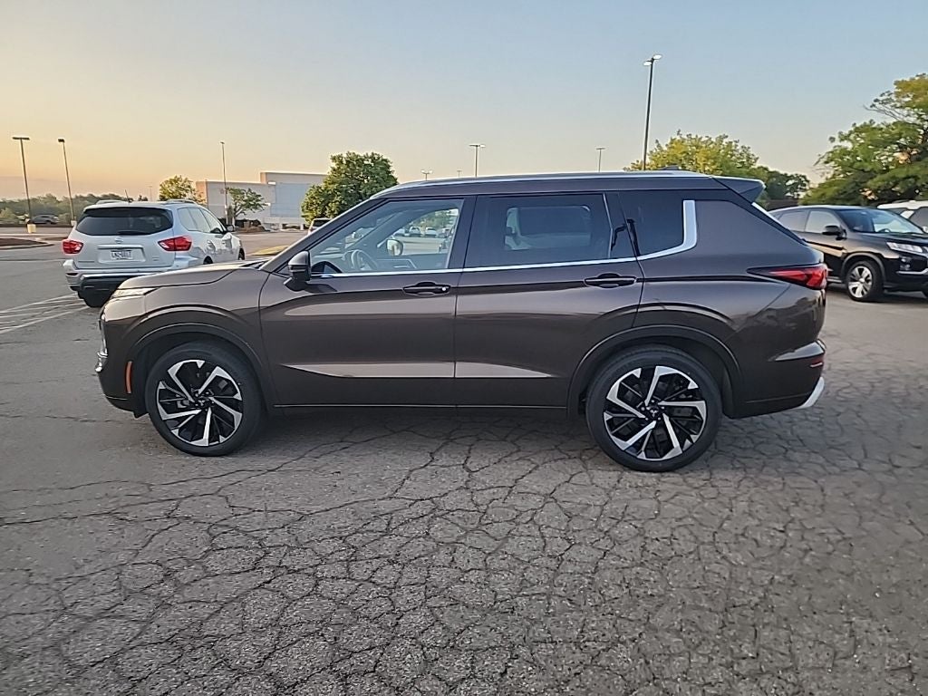 2022 Mitsubishi Outlander SEL