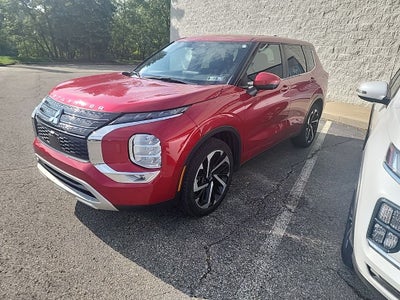 2024 Mitsubishi Outlander SE