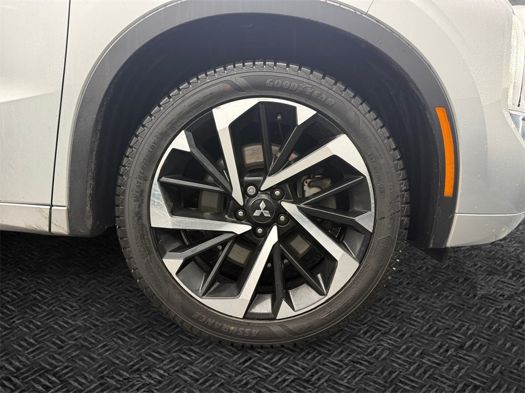 2022 Mitsubishi Outlander SEL