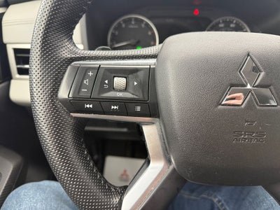 2022 Mitsubishi Outlander SEL