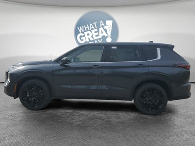 2026 Mitsubishi Outlander LE
