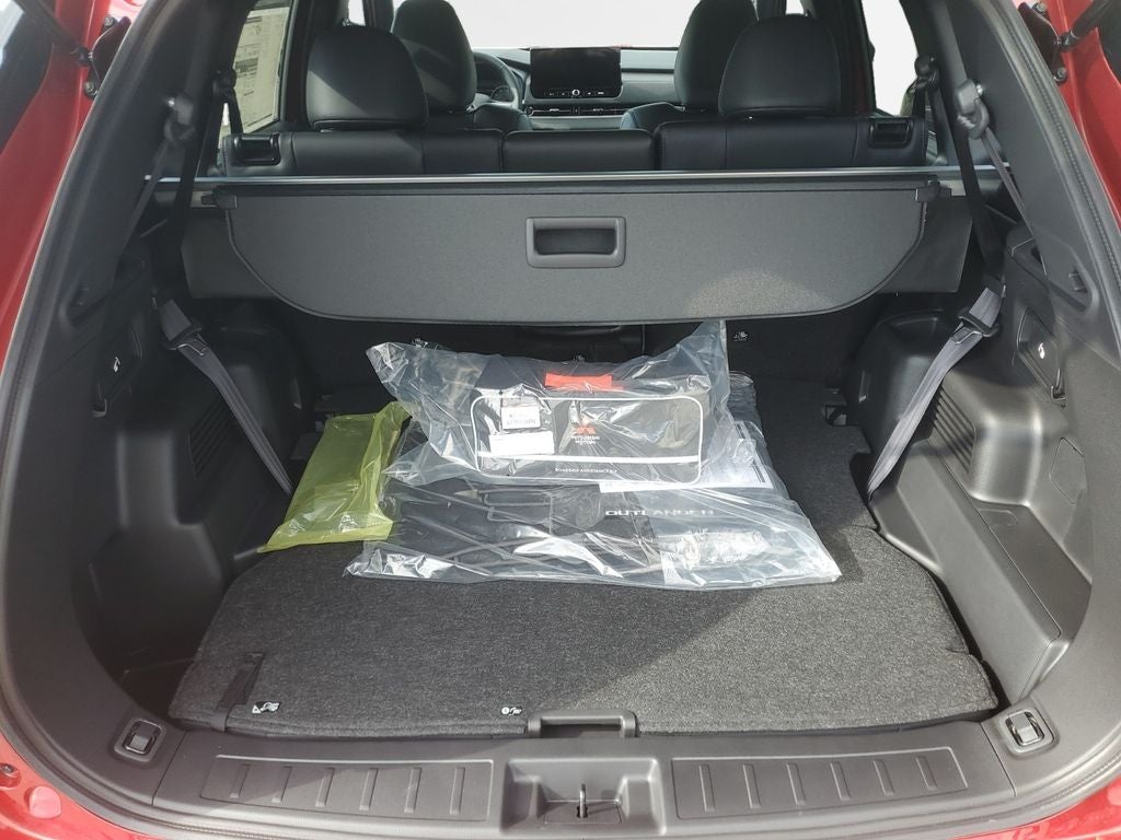 2026 Mitsubishi Outlander LE