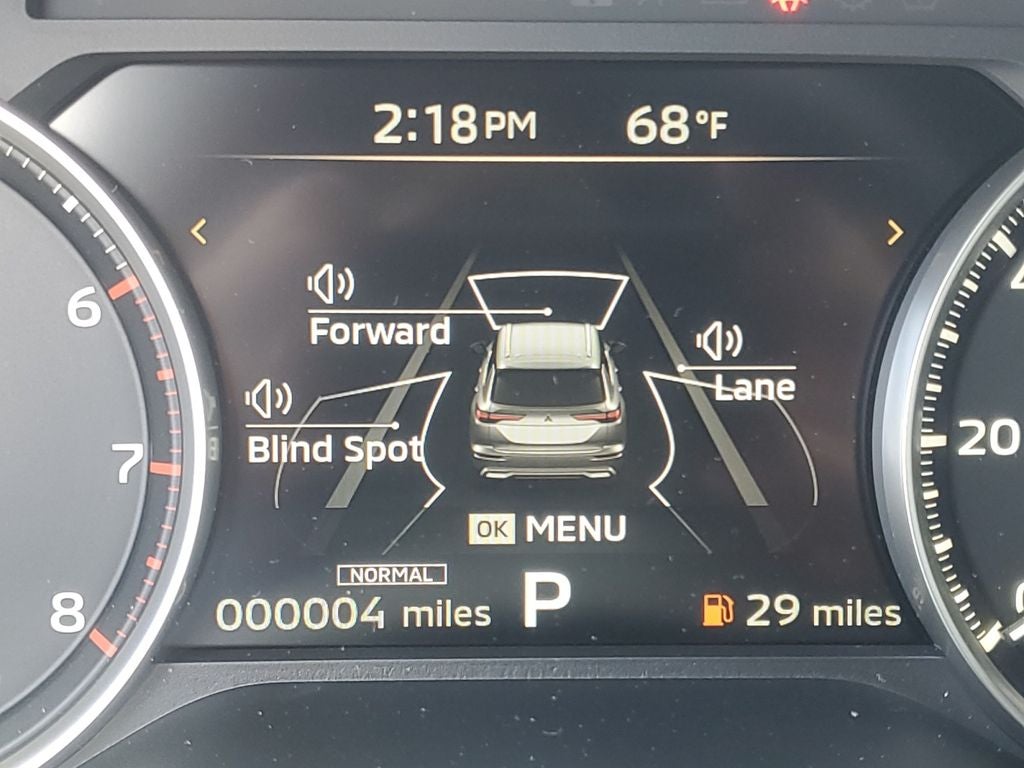 2026 Mitsubishi Outlander LE