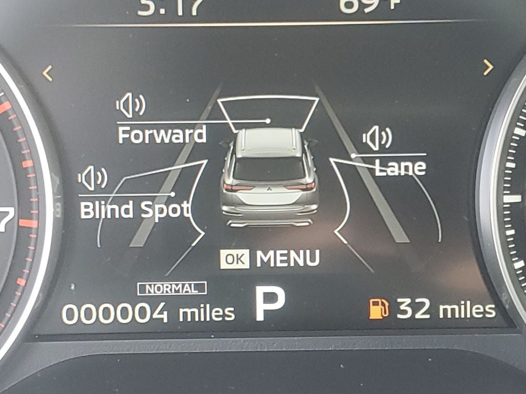 2026 Mitsubishi Outlander SE