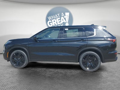 2026 Mitsubishi Outlander LE