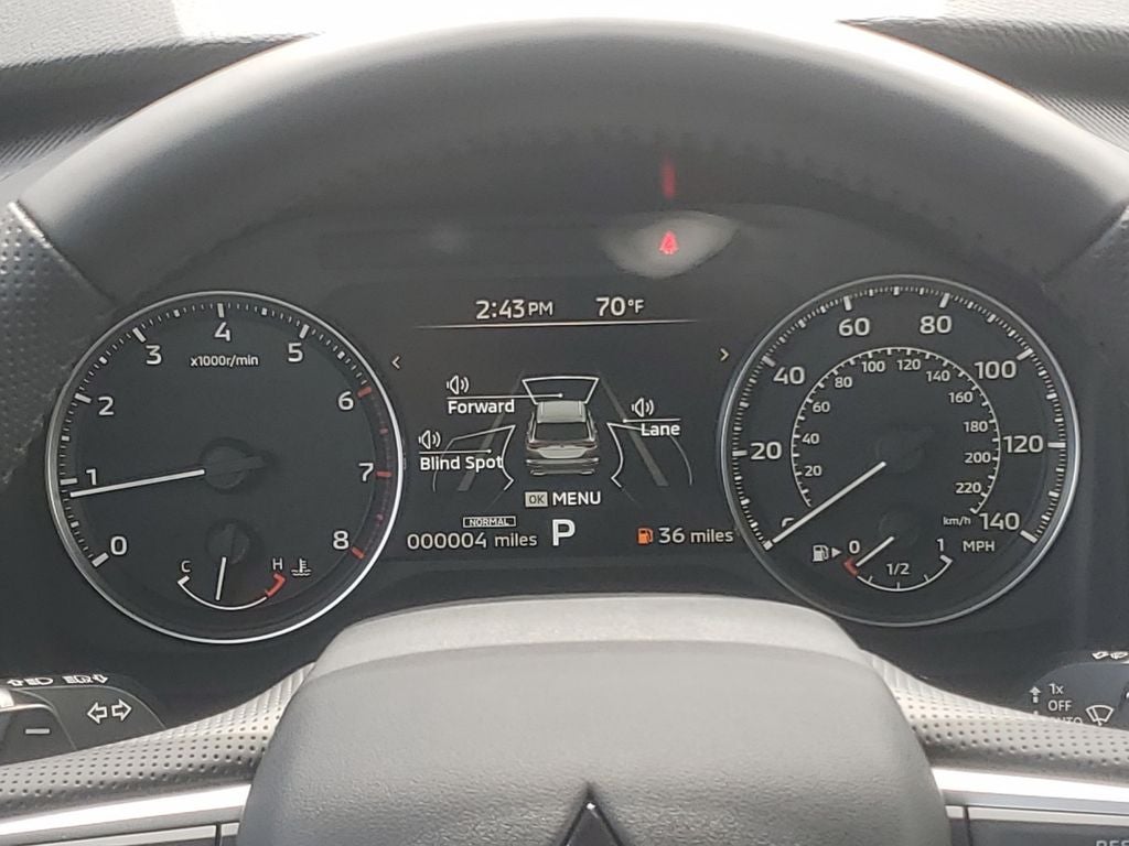 2026 Mitsubishi Outlander LE