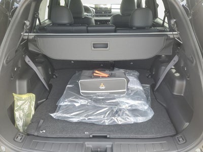 2026 Mitsubishi Outlander LE