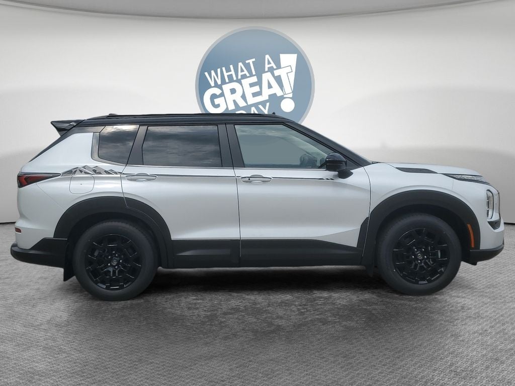 2026 Mitsubishi Outlander Trail Edition
