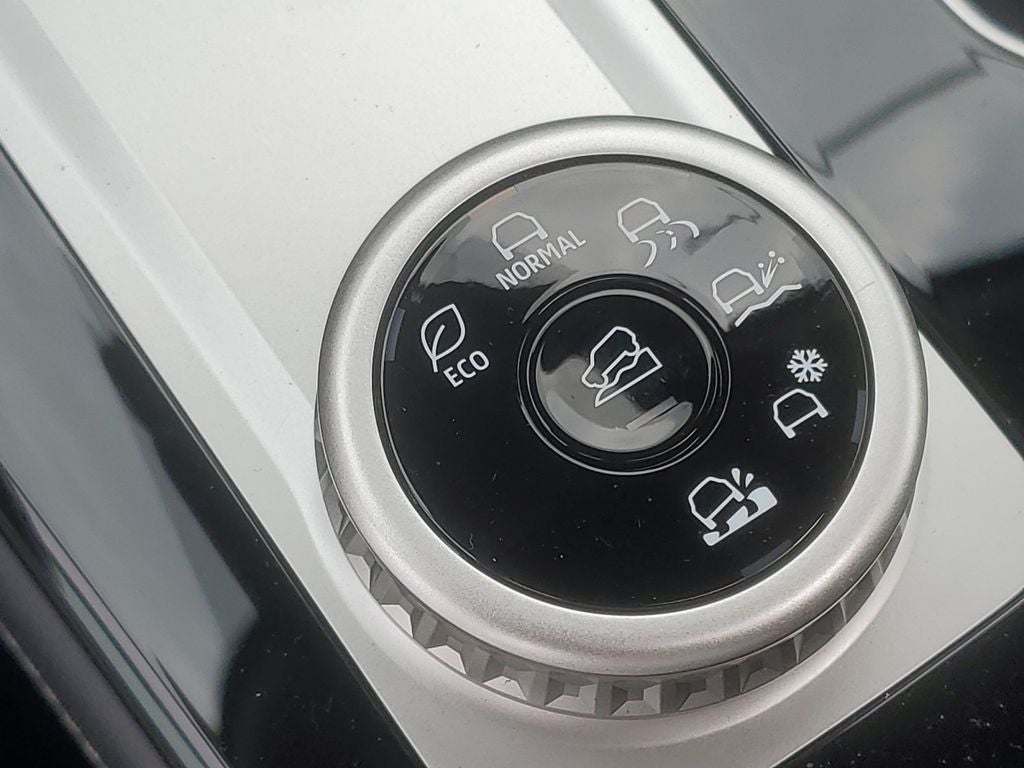 2026 Mitsubishi Outlander Trail Edition