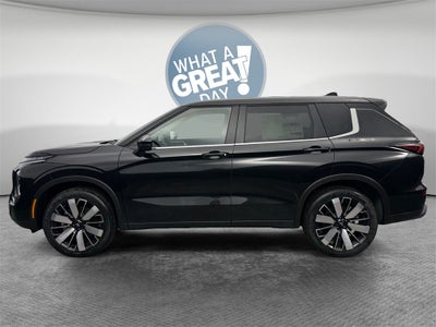 2026 Mitsubishi Outlander SE