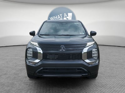2026 Mitsubishi Outlander LE